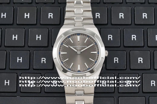 XF江shidan顿纵横四海2000V/120G-B122腕表，直径40mm，精钢表带，男士腕表，透底，自动上链机芯 商品图1