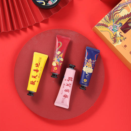 【限量礼盒】时物恋宫廷联名手足护理礼盒，皇家手部护理，宫廷文化，水润滋养，高定香气 商品图4