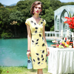 FMY-F20XL31199绣花连衣气质V领修身一步裙