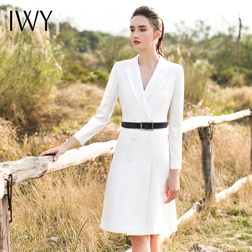 IWY/白色长袖连衣裙Q13096 商品图10