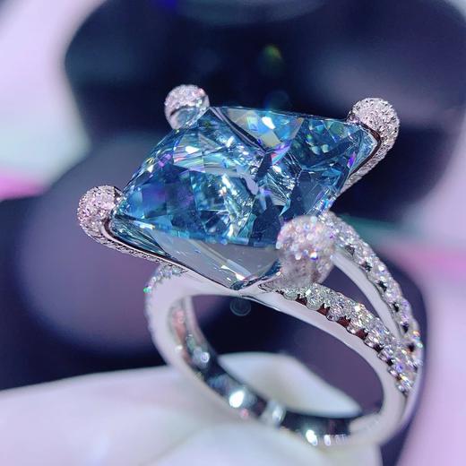 海蓝宝戒指n18k金钻石镶嵌总重868g主石1328ct主石138138晶体通透干净