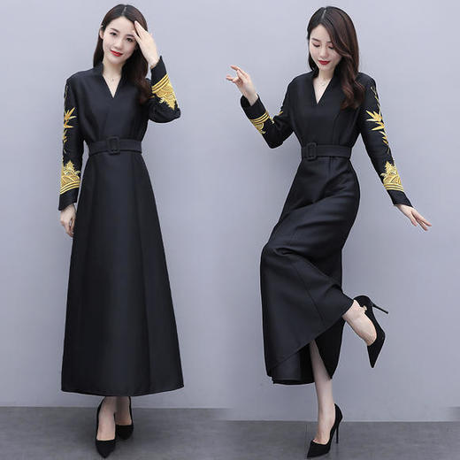 WZNH-HYYF9716优雅气质V领常规长袖长款长袖风衣连衣裙 商品图0