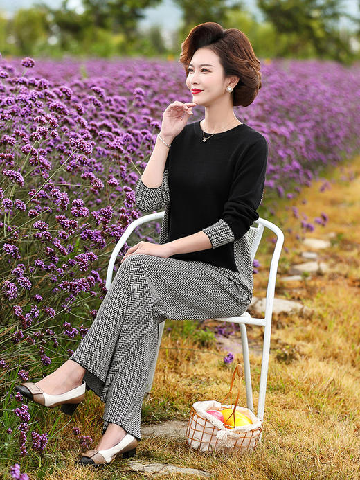 CXFR-810325-888妈妈长袖上衣秋装洋气中老年休闲运动两件套 商品图1