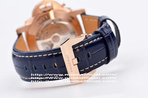 VS 2020 新品：44MM“骚蓝”庐米诺红金腕表PAM 1112。金表无数，唯有沛 Na 海红金表浓郁深厚，特征性设计，视觉上独特，形态上扎实，戴着过瘾！买红金系列的那必定是真爱粉无疑！ 商品图3