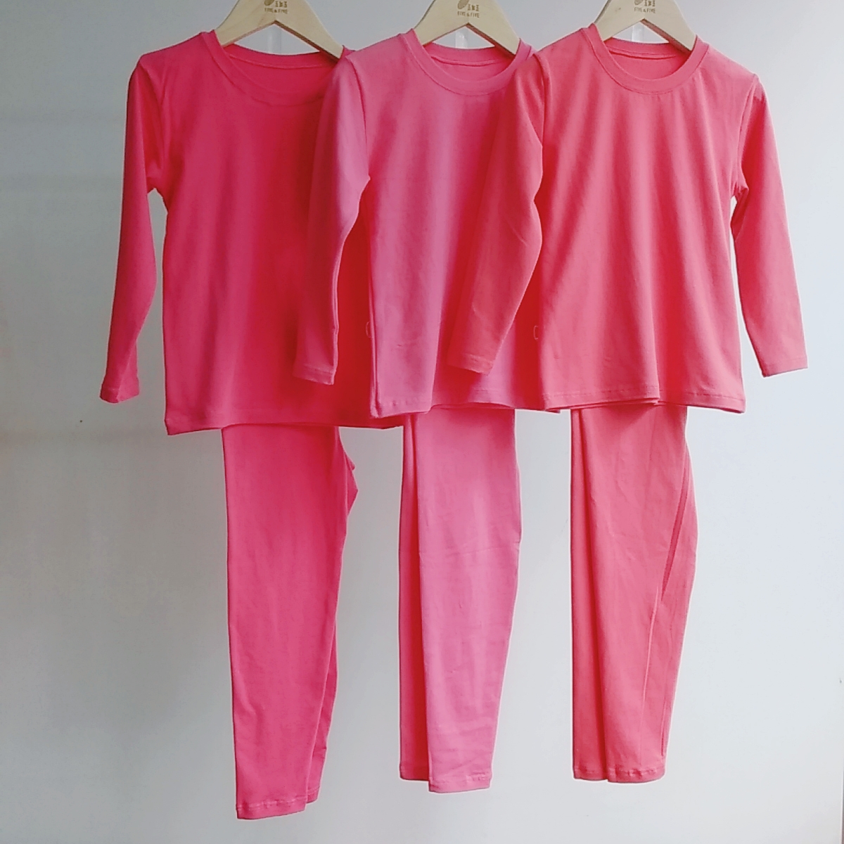 WD012女童莱卡棉秋冬保暖套装