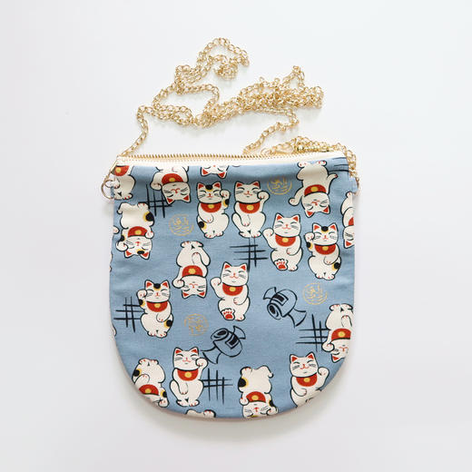 HUJI祤集竖版链条斜挎包风の花招财猫猫 商品图1