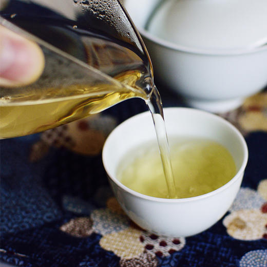 坝歪古茶 冰岛普洱茶 生/熟茶可选 357g/饼（新款） 商品图3