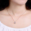【甄选钻饰】【门店同款】钻石世家 18K金钻石吊坠 爱随心动贝爱系列 方心白贝钻饰吊坠 心形轮廓 双车花灵动显钻 香水瓶造型 精致优雅 时尚礼品 门店同款 商品缩略图3