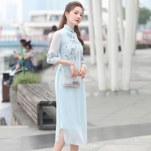 XGT-Q2355改良雪纺古典绣花时尚中长款中国风旗袍裙 商品图1