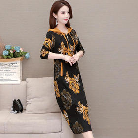 QYM-KED-932F69-Y连帽印花连衣裙