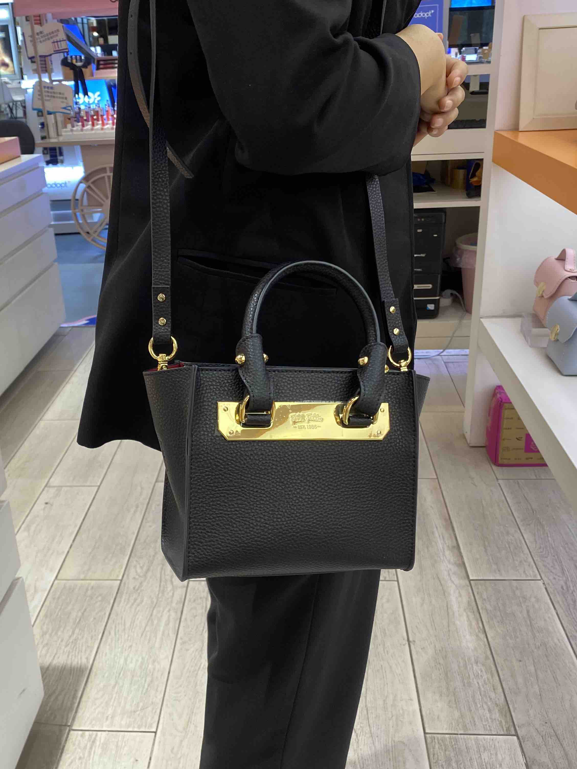 芙丽芙丽follifollie荔枝纹皮真皮包袋