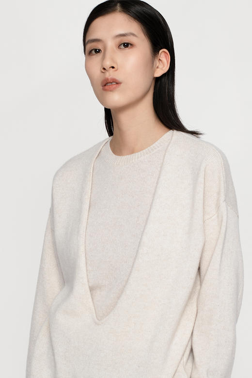 2020设计款女士无染色羊绒大U领套头衫 商品图0