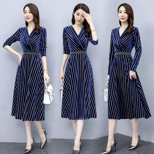 WZNH-V秋季气质显瘦中长款长袖通勤金丝绒V领大摆连衣裙 商品图0