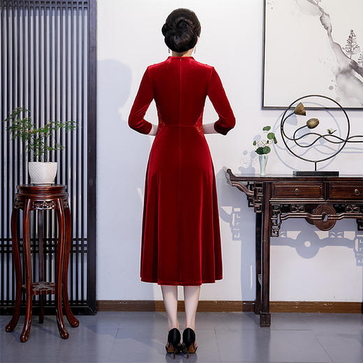 QQ9748新款改良修身金丝绒刺绣中式连衣裙TZF 商品图3
