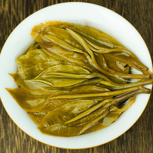 20年帕沙龙珠普洱茶生茶云南勐海700年古树纯料280g