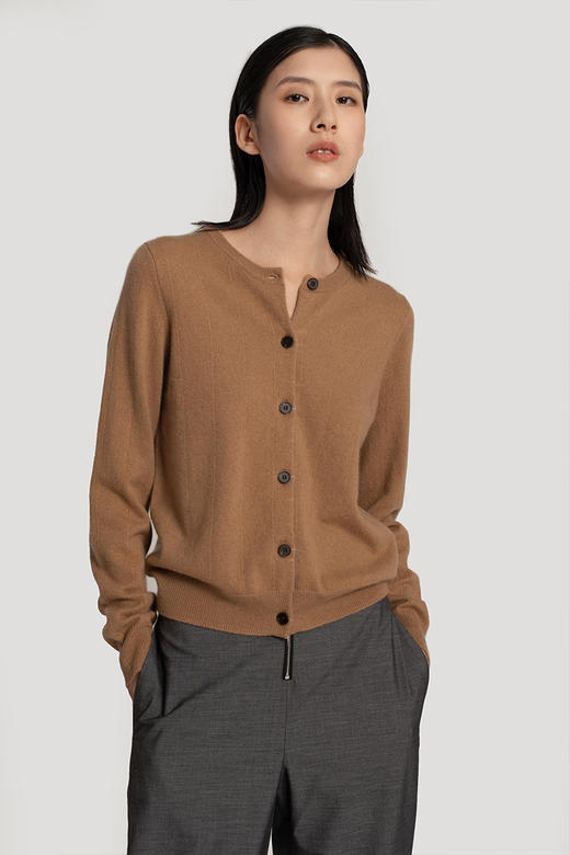 2020经典款女士纯山羊绒间条圆领开衫 商品图1