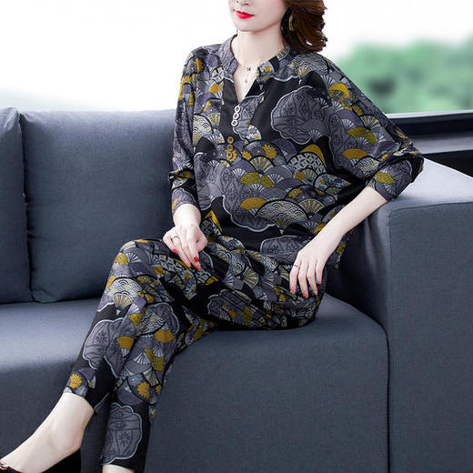 AHM-aswy3066新款百搭休闲优雅气质雪纺印花两件套 商品图4