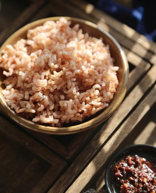 【1300年老米种】《买二包邮，买四免一》云南红河 哈尼梯田 老米种红米 新米糙米 4斤/份（1kg克*2袋） 商品图4