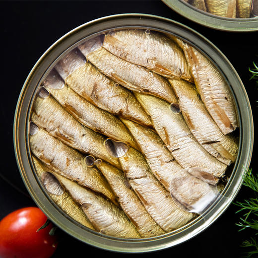 polar橄榄油浸烟熏沙丁鱼罐头