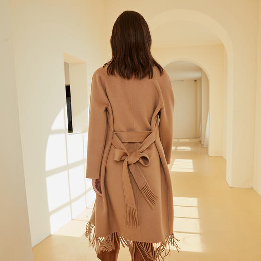 ND92L斯尔丽瑟俪2020年冬季新品时尚气质下摆流苏束腰大衣外套 商品图1