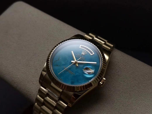 新款劳力士 36mm 星期日志型（DAY-DATE）字面:盘面采用R天然孔雀石 商品图1
