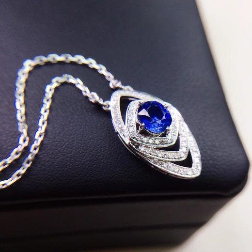 蓝宝石吊坠天然蓝宝石吊坠18k金镶嵌钻石主石154克拉钻石74颗总重622