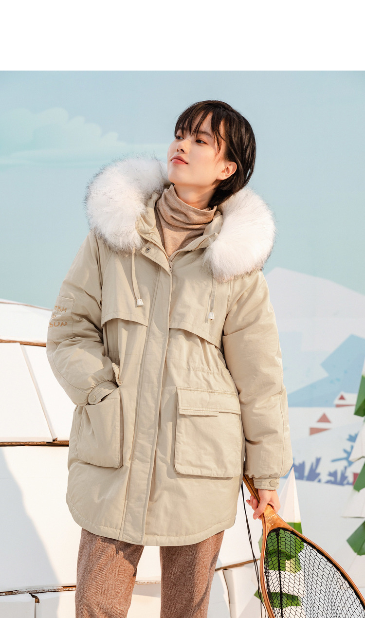 茵曼冬季羽绒服女2020年新款宽松防钻绒长款90绒连帽毛领可爱绣花