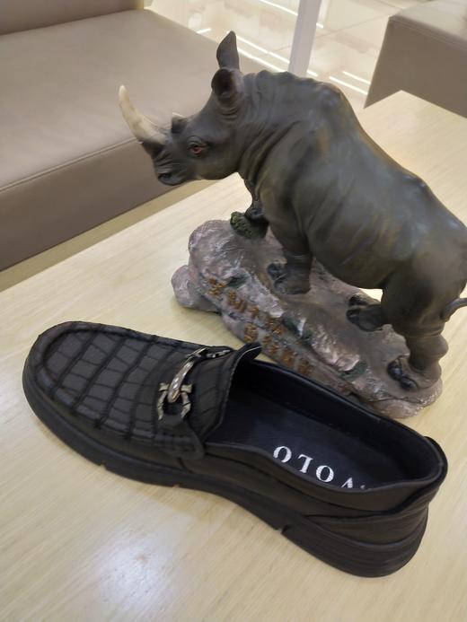 犀牛休闲鞋25220w1208d