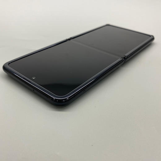 二手9成新三星galaxyzflipsmf7000超感官灵动折叠屏