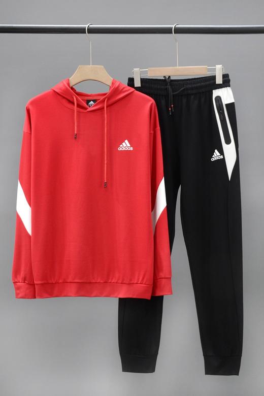 点此购买阿迪女款连帽卫衣卫裤套装诱159946