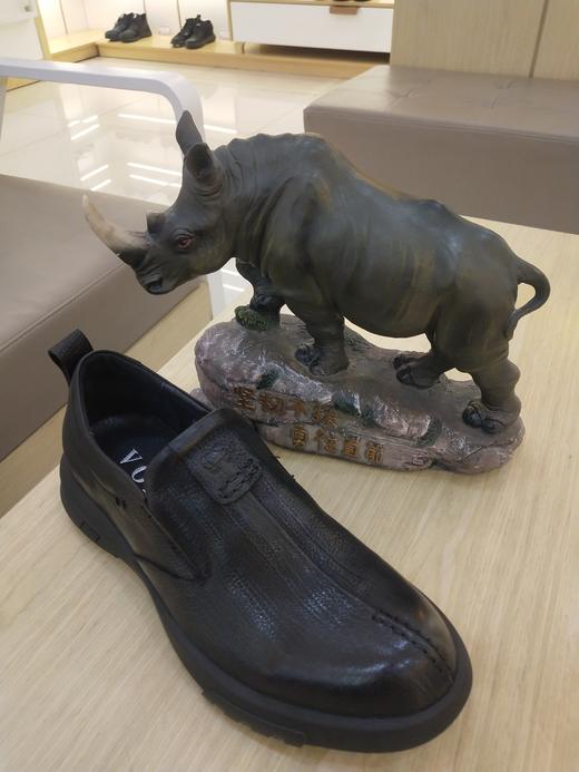 犀牛休闲鞋225205091d