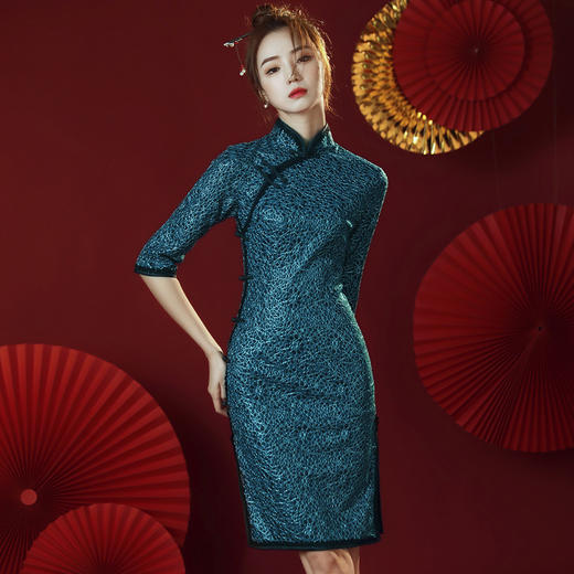 中国风现代改良蕾丝性感短款旗袍(货号 lh2160)