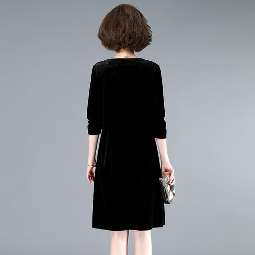 WZNH-YIZX7969时尚烫砖连衣裙优雅修身显瘦黑色连衣裙 商品图3