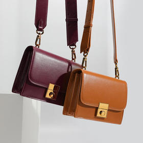 M-1001新款复古设计宽肩带斜挎高级感包包