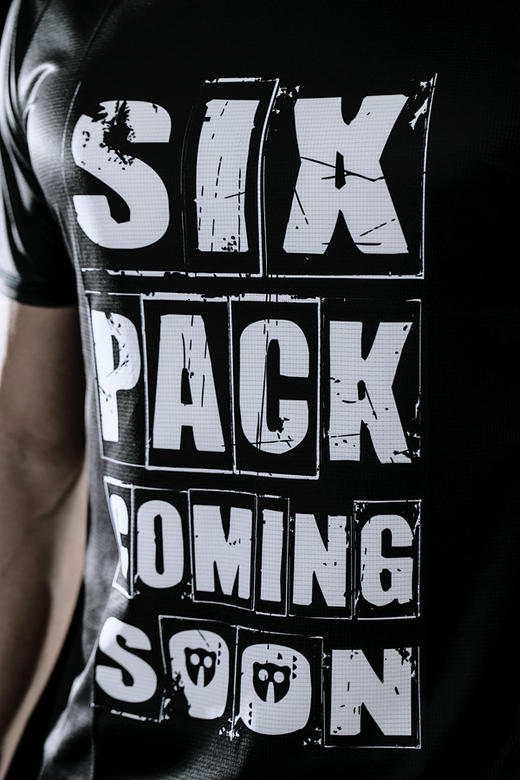 严素跑步TEE,SIX PACK,男款,轻量 短袖T恤 速干快干 严素态度 商品图8