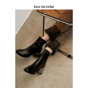 【微瑕疵不退不换】lost in echo设计师原创 简约刀锋头短靴 黑色