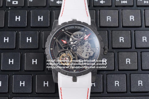 BBR再度挑战制表极限，全新罗杰杜彼碳纤维材质陀飞轮腕表面世了！EXCALIBUR（王者系列）型号DBEX0577； 商品图1
