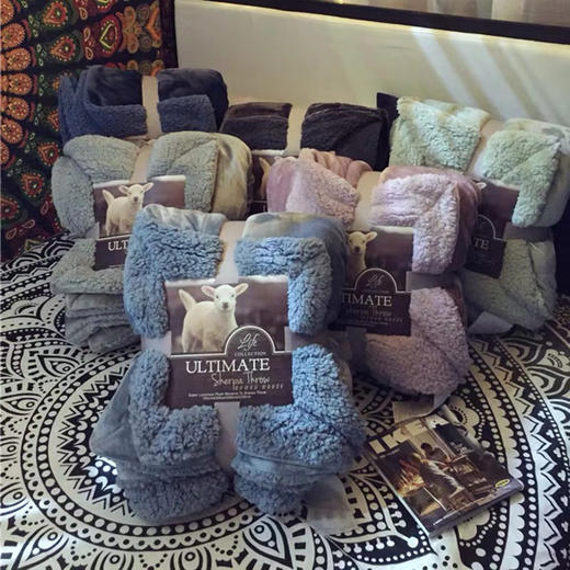 昆凌同款澳洲马卡龙色羊羔绒被 商品图1