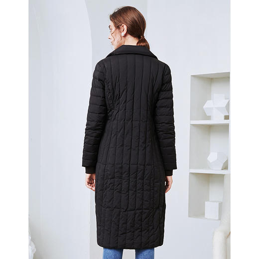 EITIE爱特爱冬季新款时尚简约百搭保暖轻薄直筒羽绒服外套女5811505 商品图8