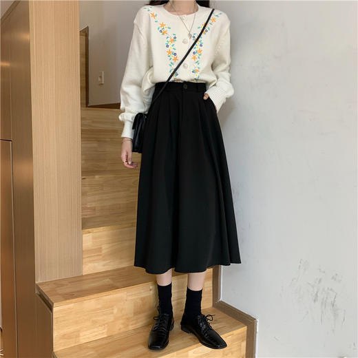 显瘦洋气中长款高腰A字裙 气质半身裙秋冬女遮胯裙子 商品图3