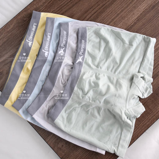 一盒4条     3A蚕丝抗菌儿童内裤 商品图1