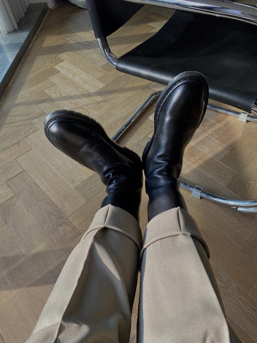 HIDEMI 黑色牛皮女鞋经典款短靴 商品图1