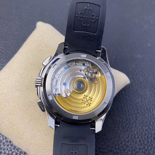 N百达翡丽新款计时手雷（计时Aquanaut）5968A彩色盘面和彩色胶带，表盘中央的计时秒针、刻度和6点位的30分钟计时盘刻度、计时指针都是橘黄色的 商品图12