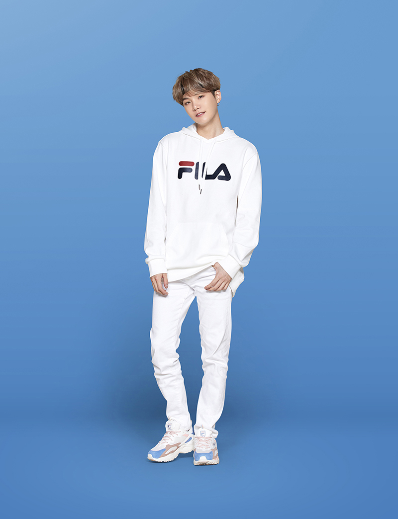 FILA斐乐韩国常规版型FILA LINEAR LOGO连帽衫FS2POC1002X_OWHJPY带授权招加盟代理