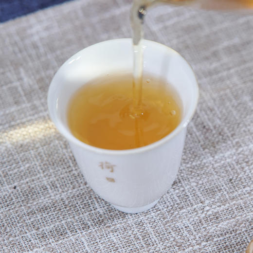 景德镇全手工白瓷品茗杯（玉兰杯）定制 商品图3