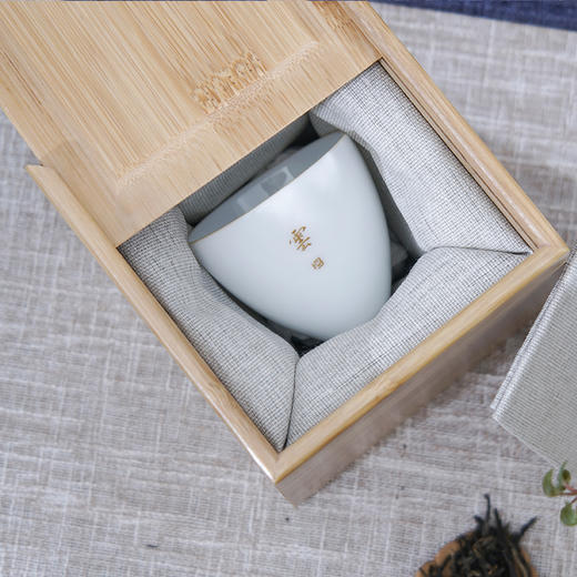 景德镇全手工白瓷品茗杯（小乾杯）定制 商品图2