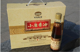 百年郧府小磨香油礼盒405ml*4瓶。