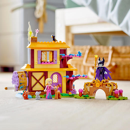 乐高LEGO 爱洛公主的森林小屋43188 商品图2