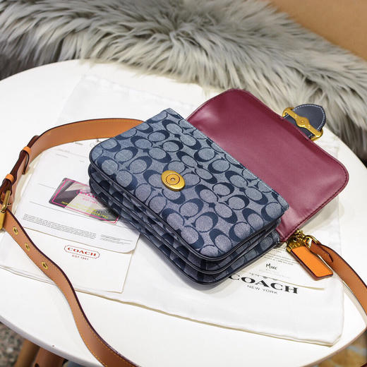 秋冬特价💰570 Coach蔻驰CHAMBRAY RILEY 22号顶部手柄手袋3630 午夜蓝色，面料手感细腻且轻盈透气。 商品图6