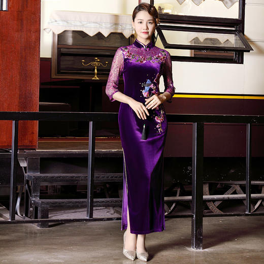 DLQ-A2640新款中国风优雅气质修身立领七分袖丝绒刺绣长款礼服裙TZF 商品图0